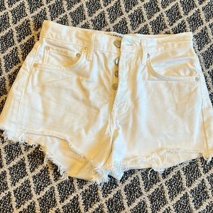 AGOLDE white shorts